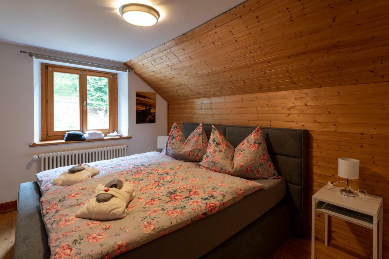 Landgasthof Farnsburg Ormalingen Luaran gambar
